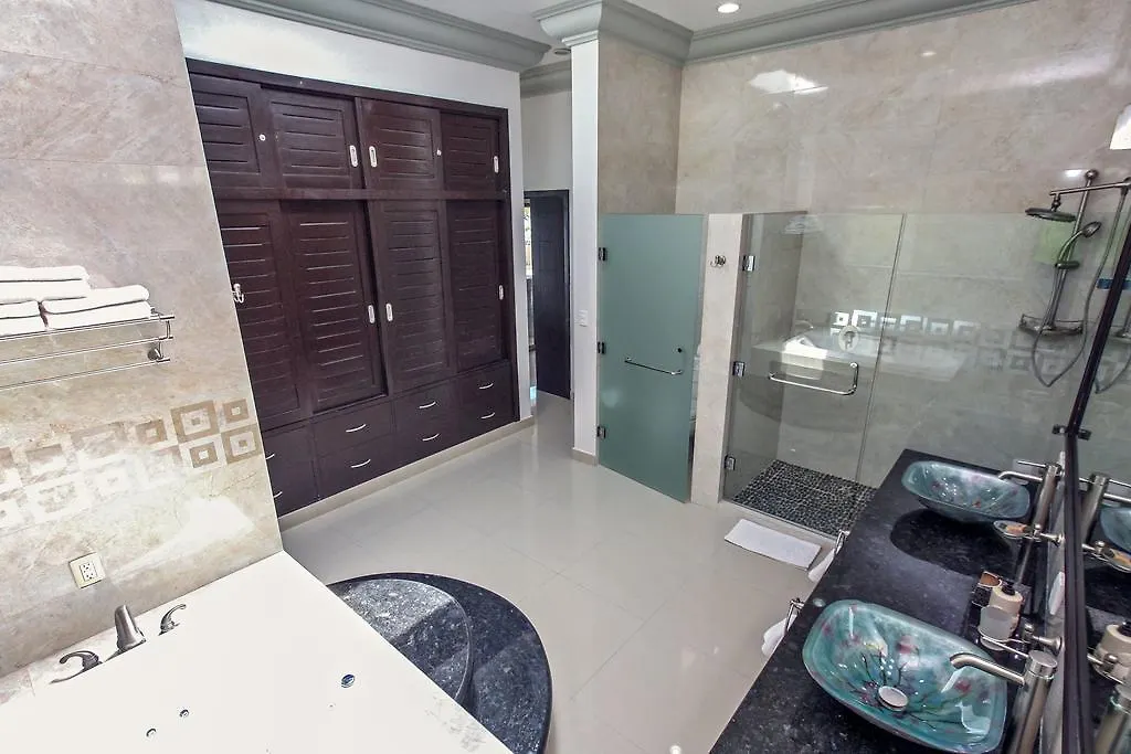 Villa Rebeka - Spectacular Beachfront Oceanview 4 Bedroom - At Playacar Phase I
