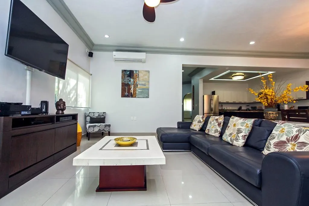 Villa Rebeka - Spectacular Beachfront Oceanview 4 Bedroom - At Playacar Phase I  Playa del Carmen