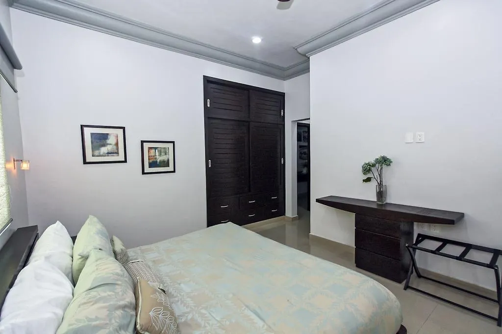 Villa Rebeka - Spectacular Beachfront Oceanview 4 Bedroom - At Playacar Phase I 0*, Playa del Carmen Mexico